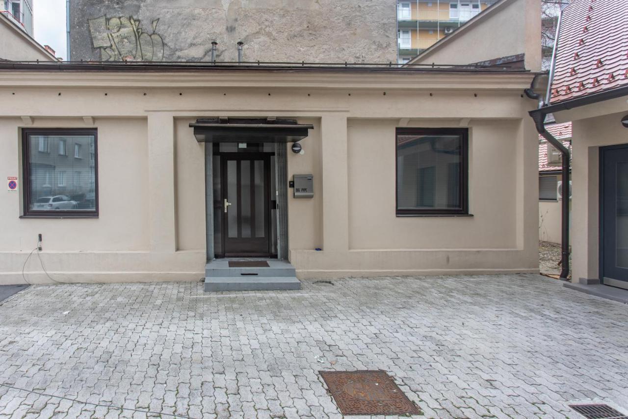 Big Pipe Apartment リュブリャナ エクステリア 写真