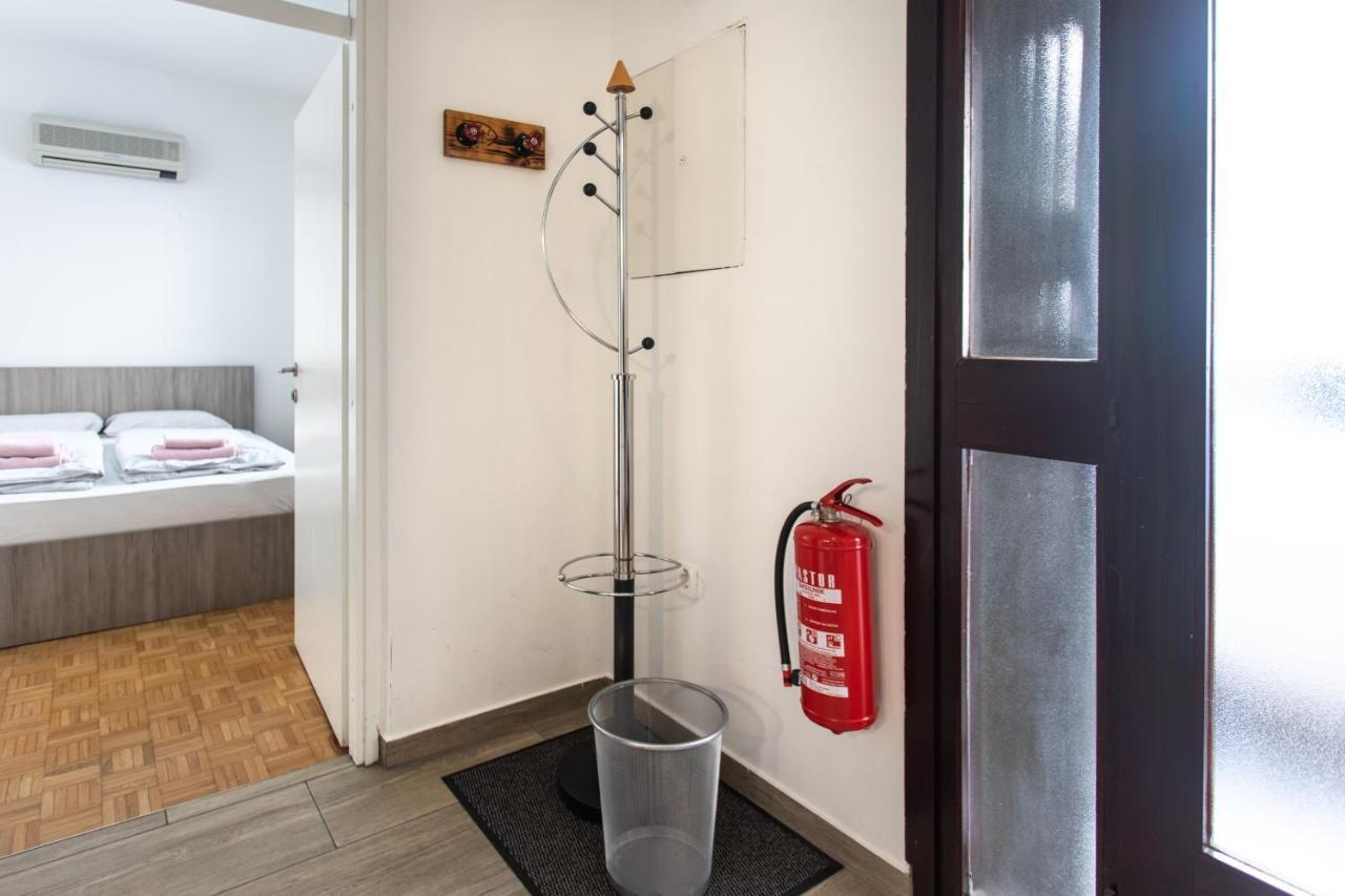 Big Pipe Apartment リュブリャナ エクステリア 写真